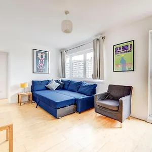 https://guestready-penthouse-flat-in-trendy-peckham-w-city.brighton-hotels-england.com